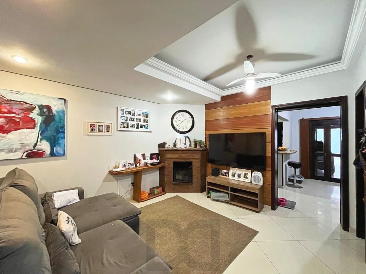 Excelente casa a venda com 3 dormitórios no bairro Tristeza em Porto Alegre. — foto 2