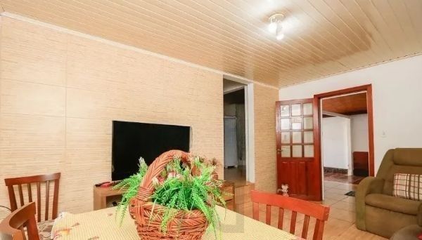Casa com 3 Quartos e 2 vagas à Venda, 153,16 m² no Bairro Chácara das Pedras — foto 4
