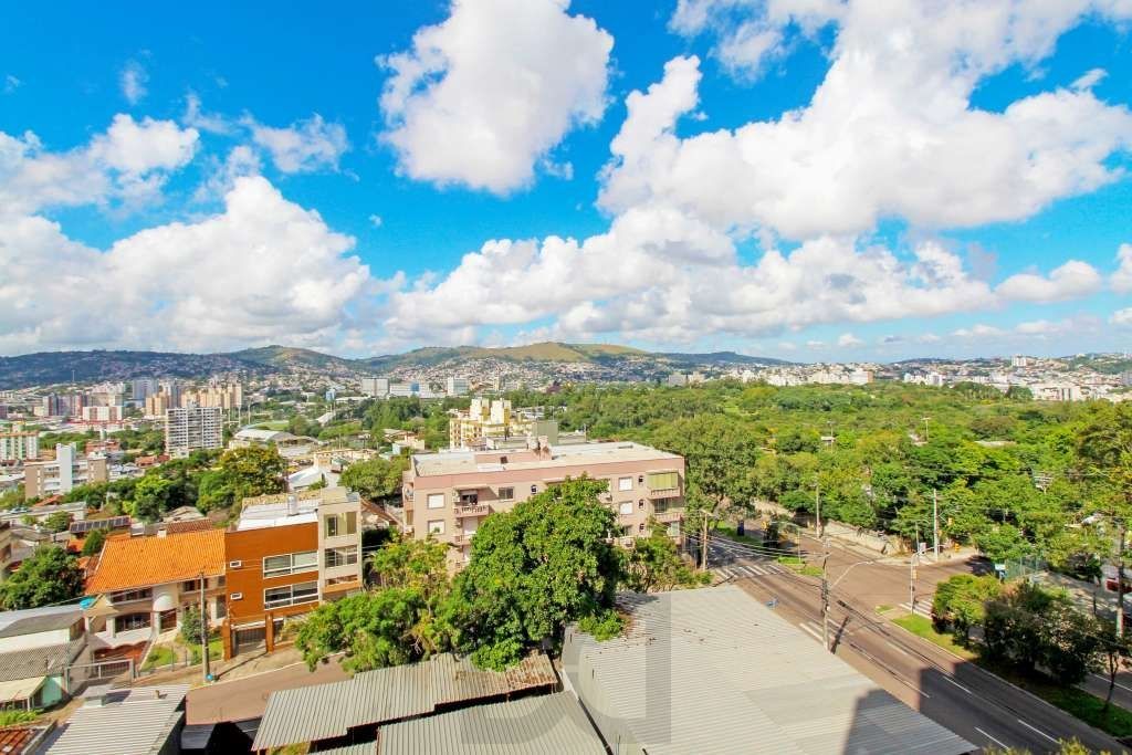 Apartamento 3 Dormitórios com Suíte, Churrasqueira e Excelente Vista Petrópolis — foto 2