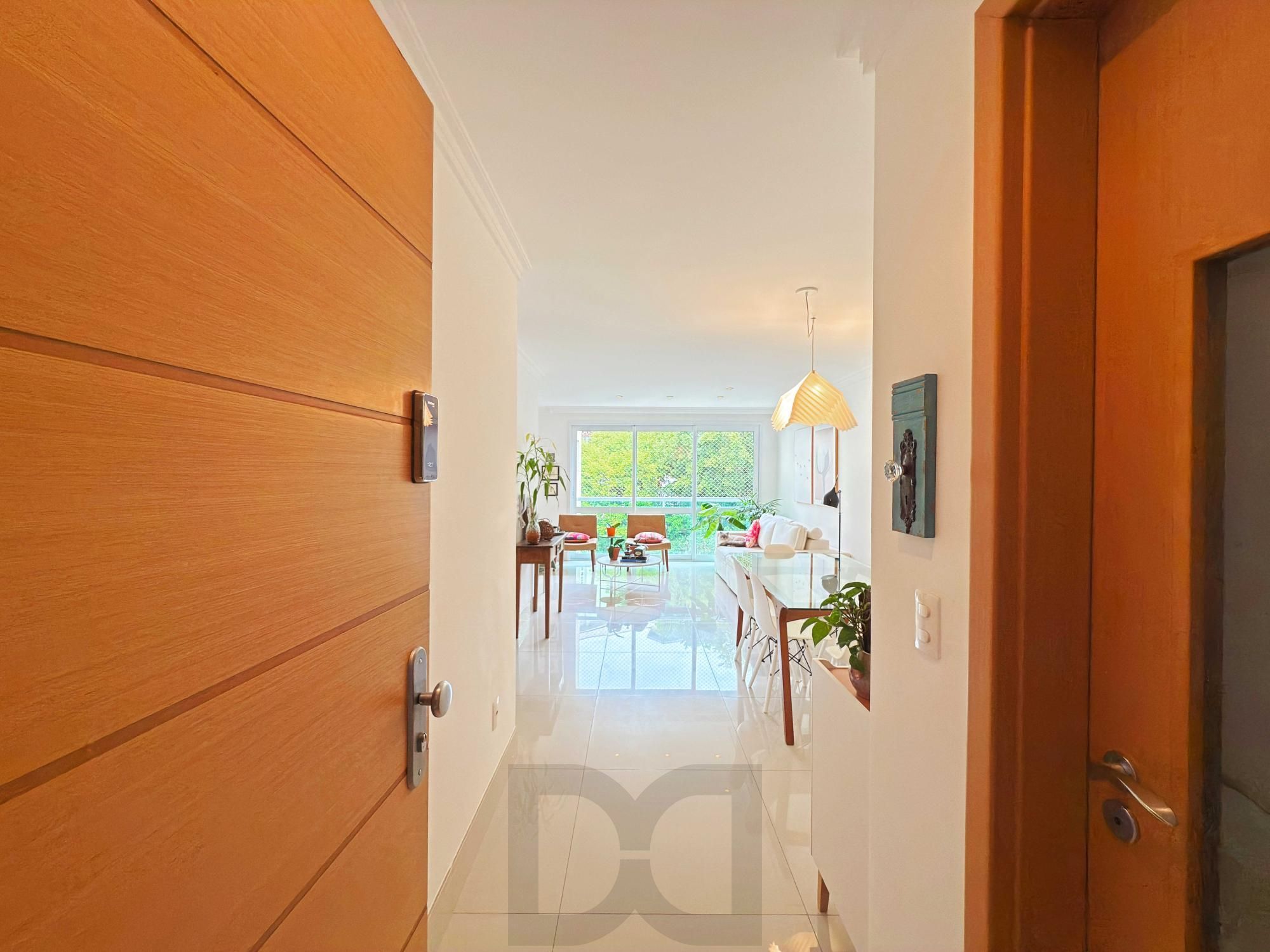 Apartamento a venda semi-mobiliado com dois dormitórios no bairro São João/PoA — foto 2