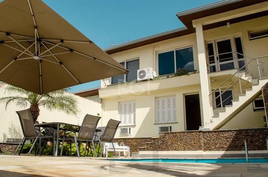 Casa com 5 dormitórios, 550 m² no Bairro Vila Jardim - Porto Alegre/RS — foto 23