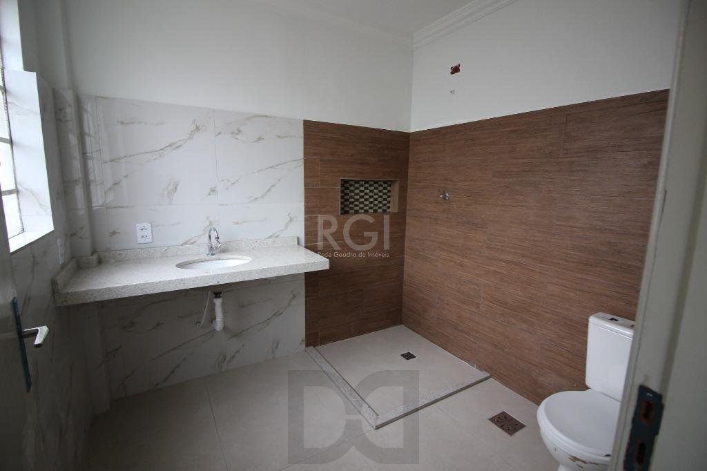 Casa com 3 Dormitórios Para comprar 250 m² - Petrópolis - Porto Alegre/R — foto 8