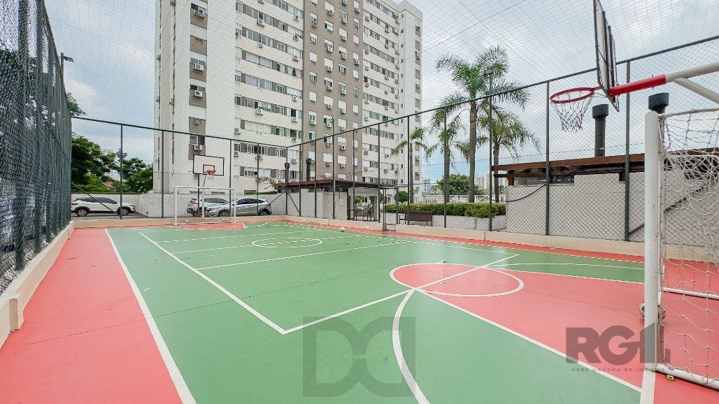 Apartamento a venda no bairro Passo da Areia com dois dormitórios. — foto 26