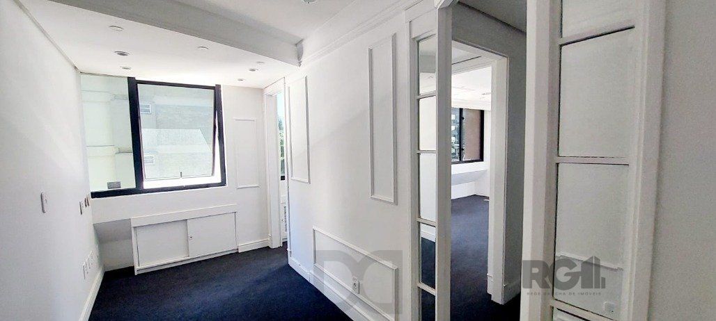 Sala para comprar na avenida Carlos Gomes no Bairro Boa Vista — foto 10