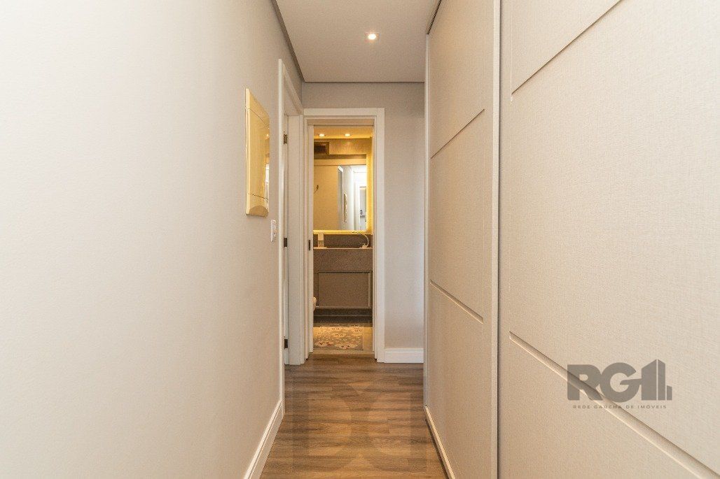 Apto 3 dormitórios, transformado em 2 com suíte e closet enorme, 2 vagas de garagem no jardim botânico — foto 24