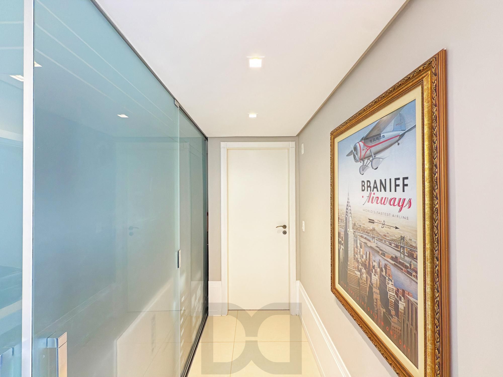 Apartamento semimobiliado 142m² no Mont'Serrat — suíte com closet e 2 vagas — foto 13