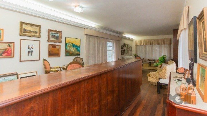 Casa, 1873 M² para Comprar com 4 Dormitórios e 6 Vagas Estacionamento — foto 12