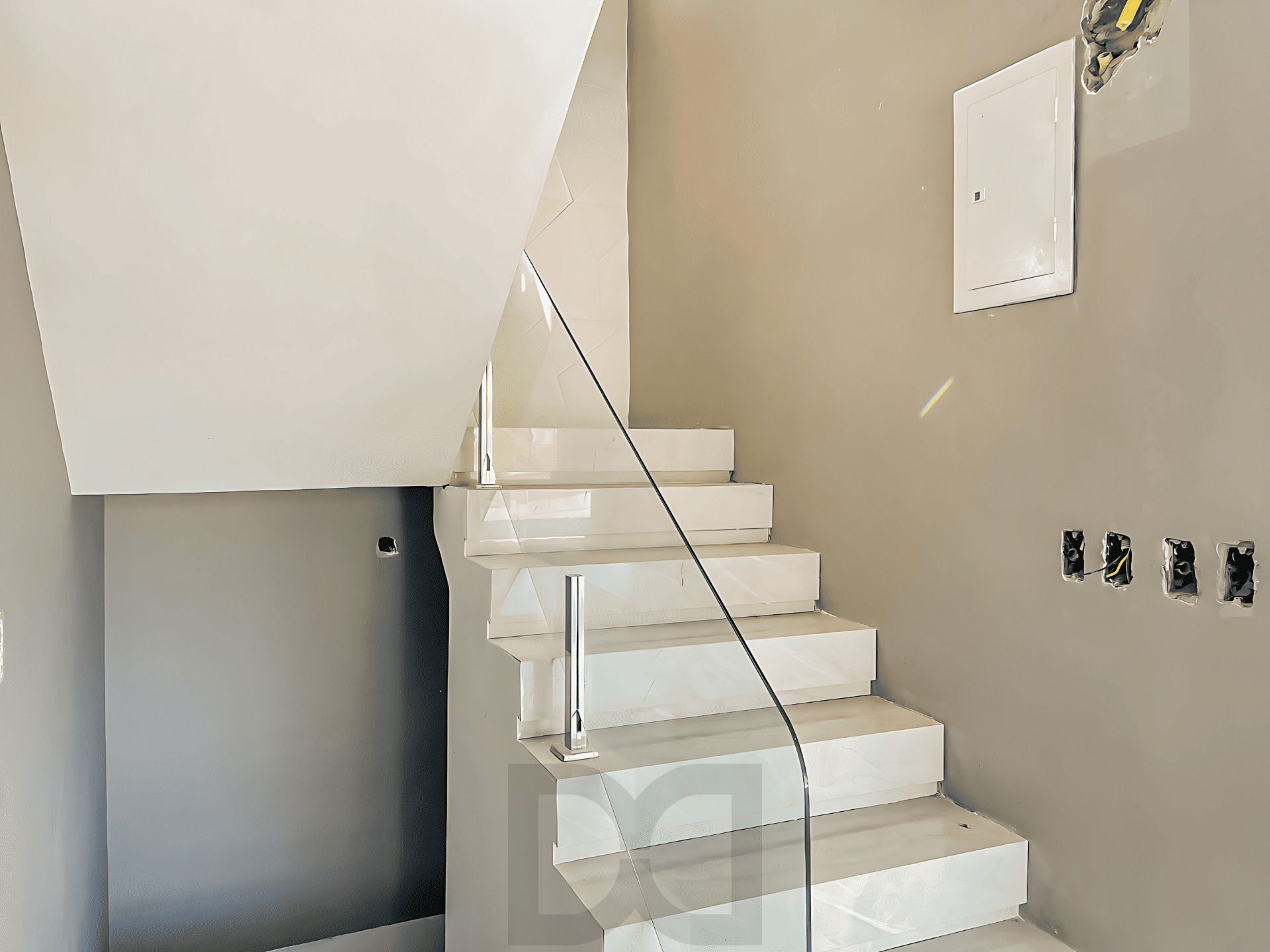 Casa Reformada com Piscina, 370m², 2 Suítes com Closet no Três Figueiras – POA — foto 15
