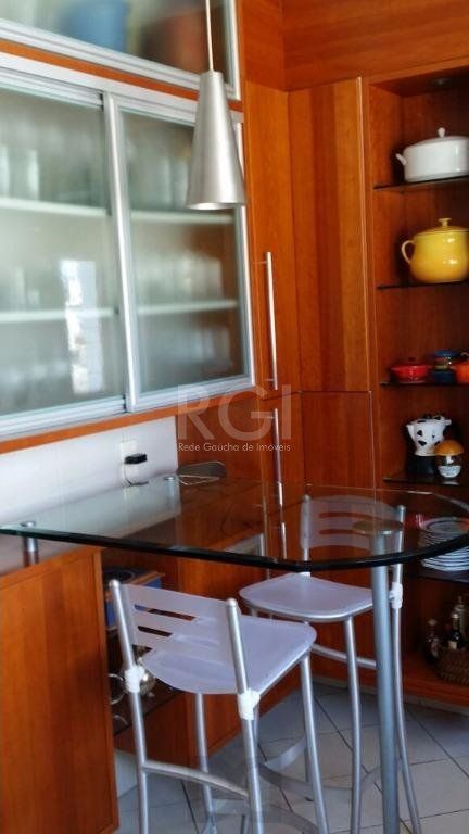 Vende cobertura mobiliada, 3 dormitórios, 3 vagas, Petrópolis — foto 12