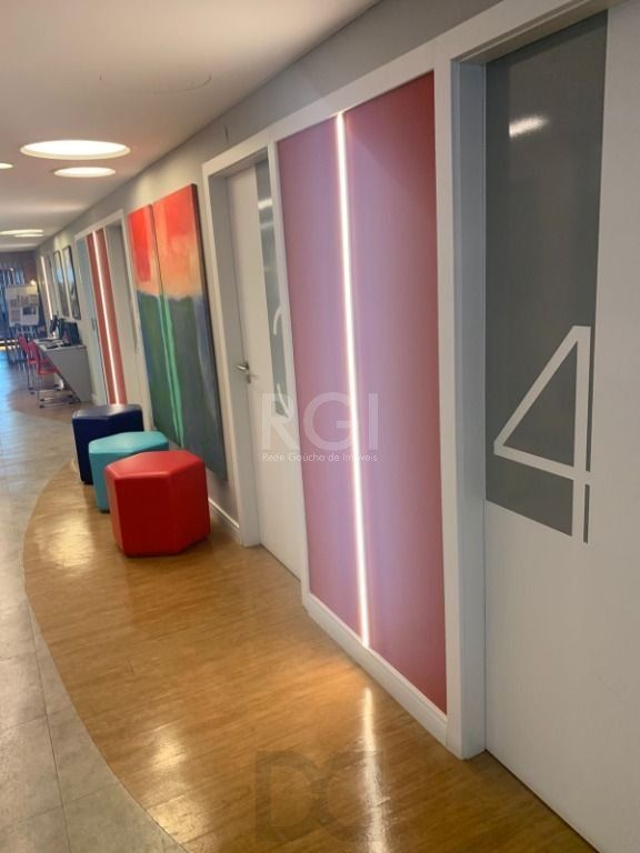 Prédio Para Comprar , 3300 m² por R$ 14.000.000,00 - Centro - Porto Alegre/RS — foto 4