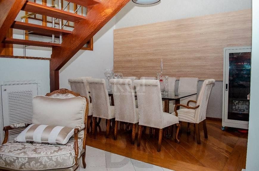 Casa com 5 dormitórios, 550 m² no Bairro Vila Jardim - Porto Alegre/RS — foto 3