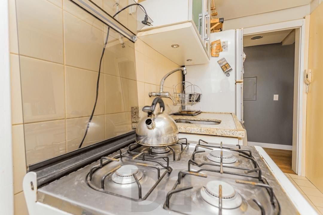 Ótimo apartamento com 2 dormitórios, bem localizado no bairro Bela Vista — foto 6