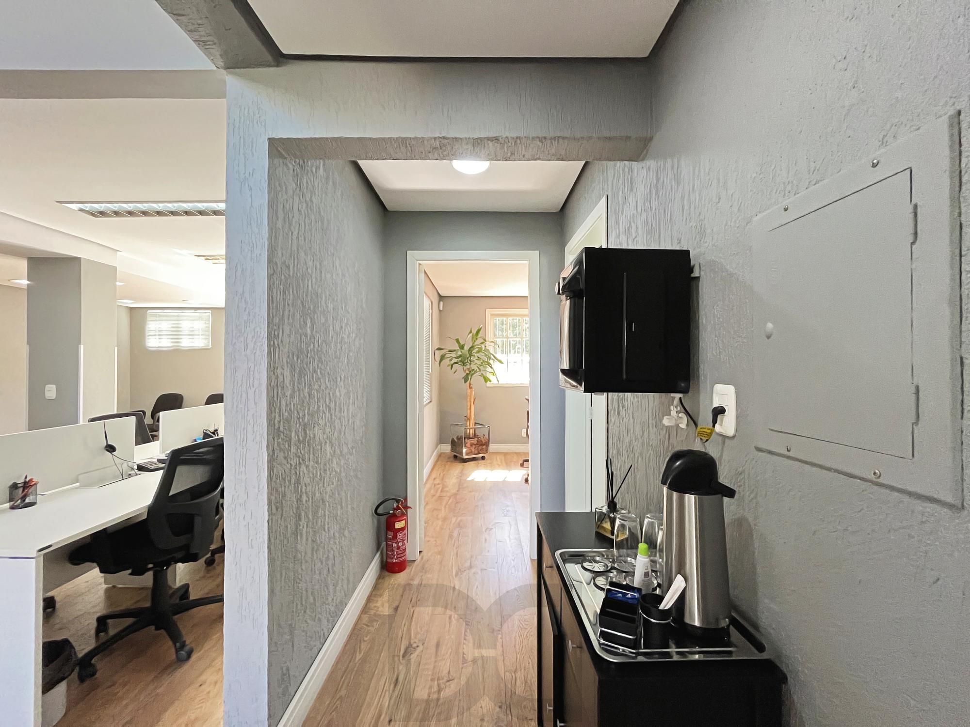 Excelente Casa comercial para comprar com 250m² na Avenida Palmeira — foto 21