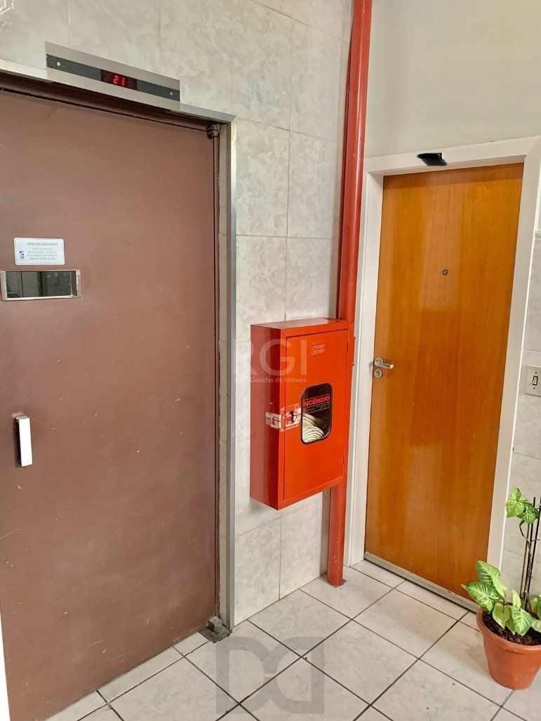 Apartamento Para Comprar no Centro Histórico com 3 dormitórios por: R$700.000,00. — foto 33