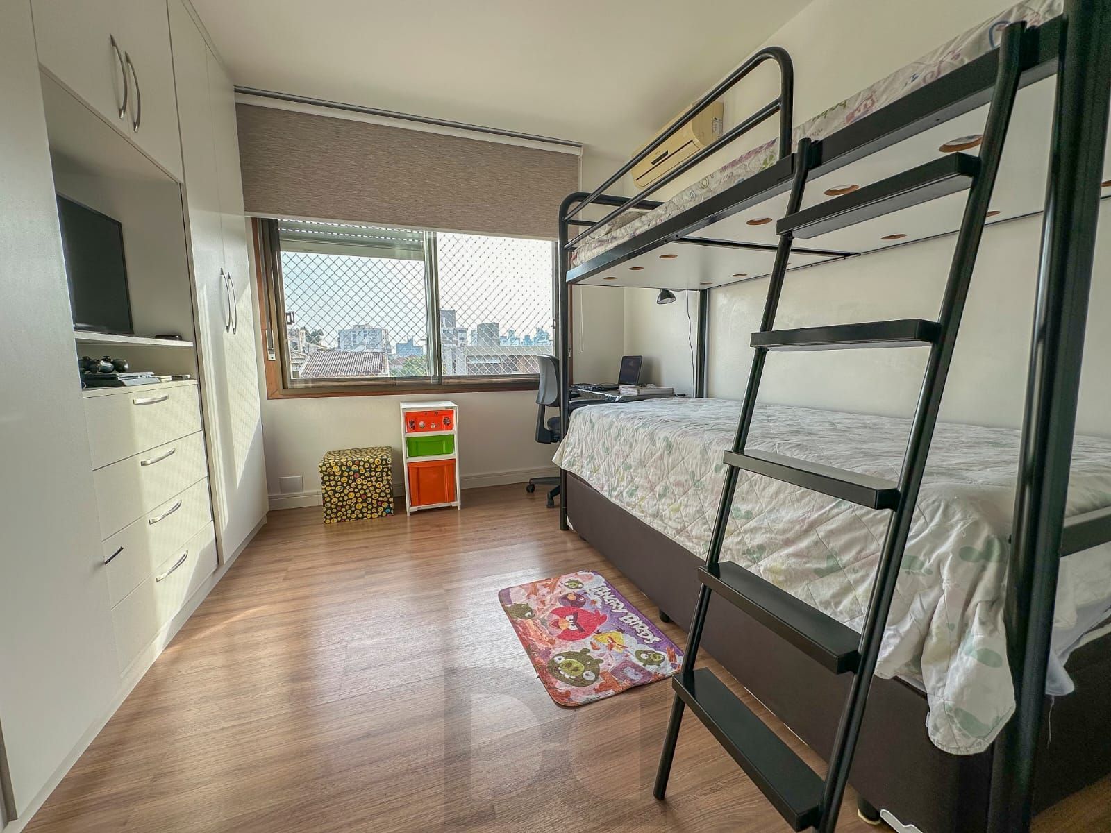 Apartamento na avenida Mariante. — foto 17