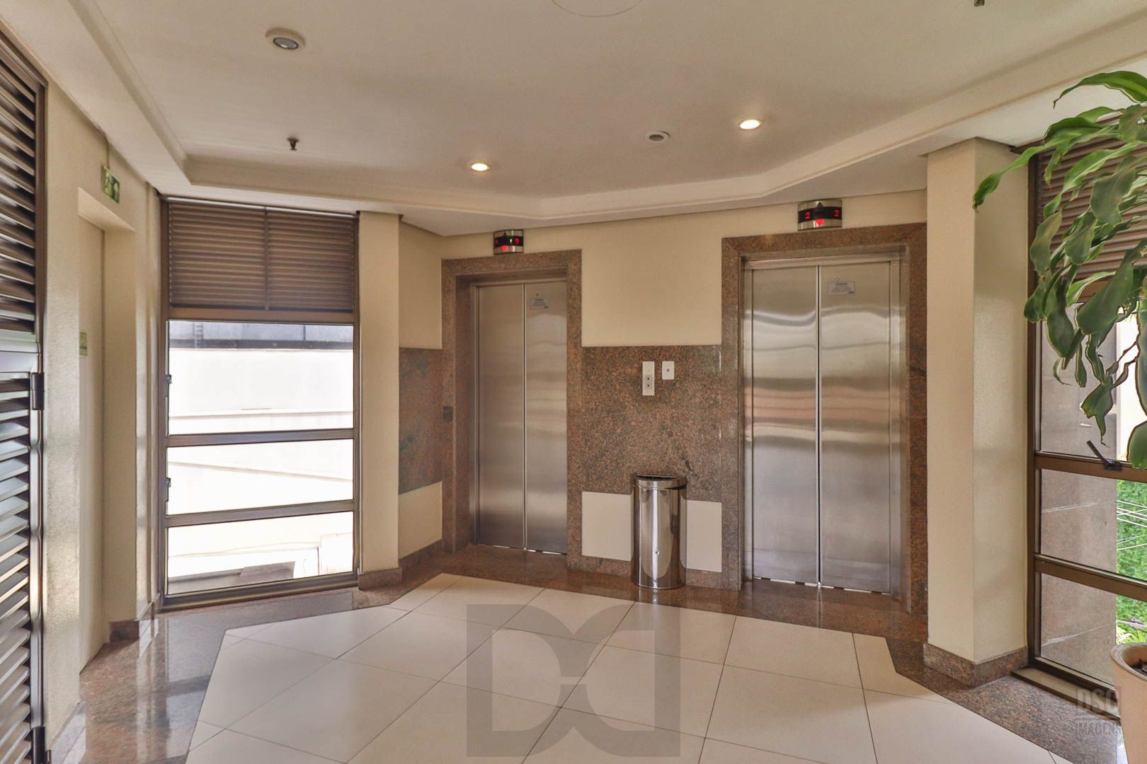 Sala comercial em um ponto excelente da Rua Padre Chagas. — foto 42