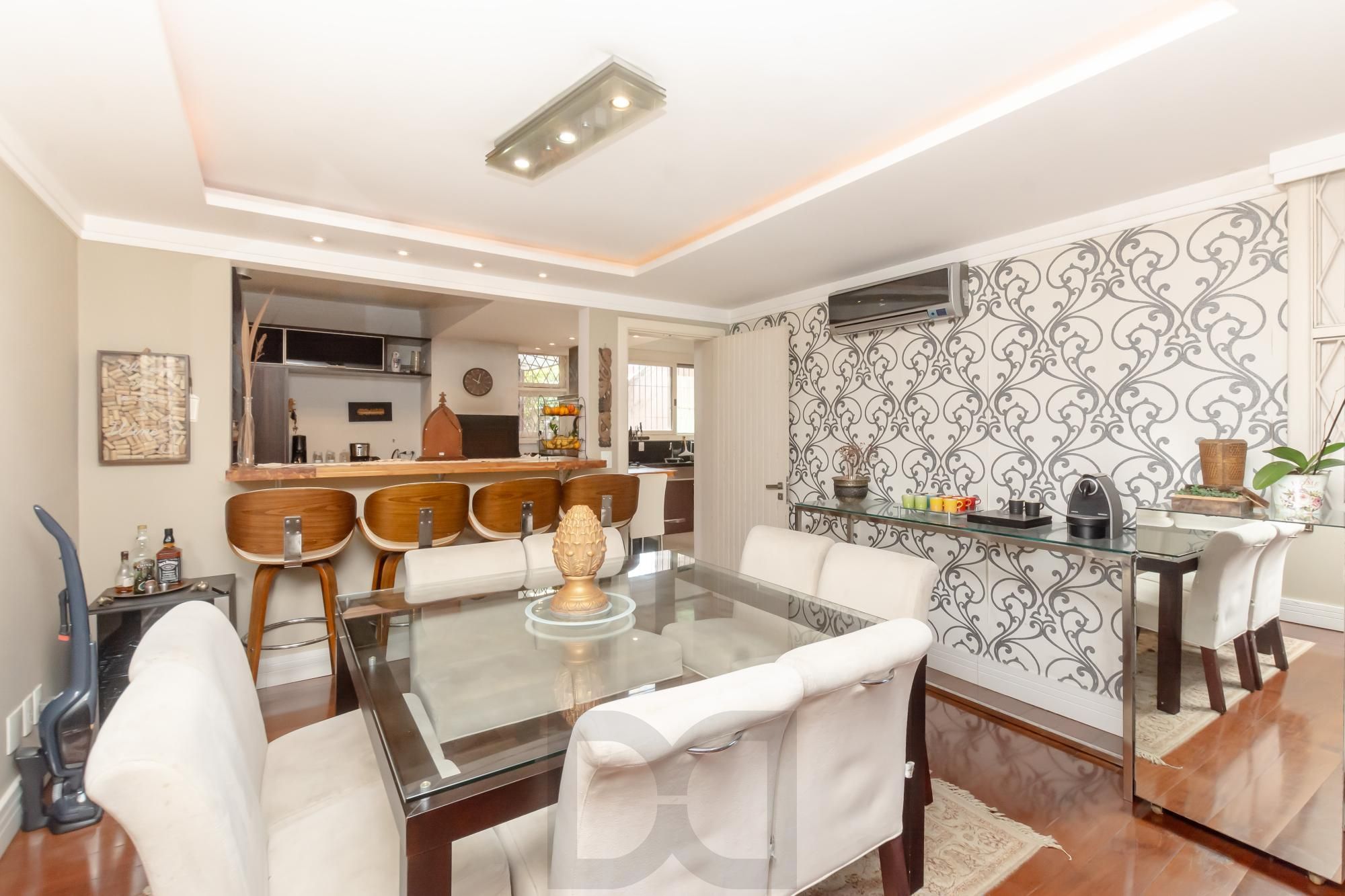 VENDA AMPLO APARTAMENTO RUA CALMA — foto 16