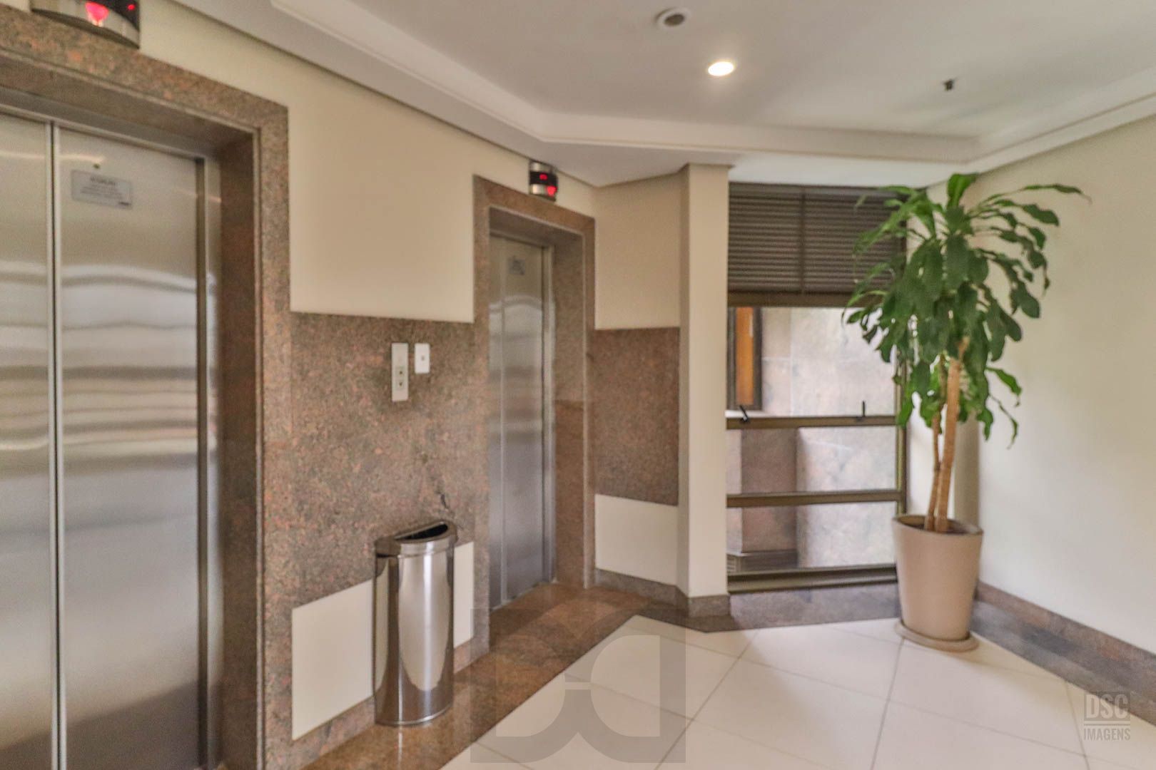 Sala comercial em um ponto excelente da Rua Padre Chagas. — foto 44