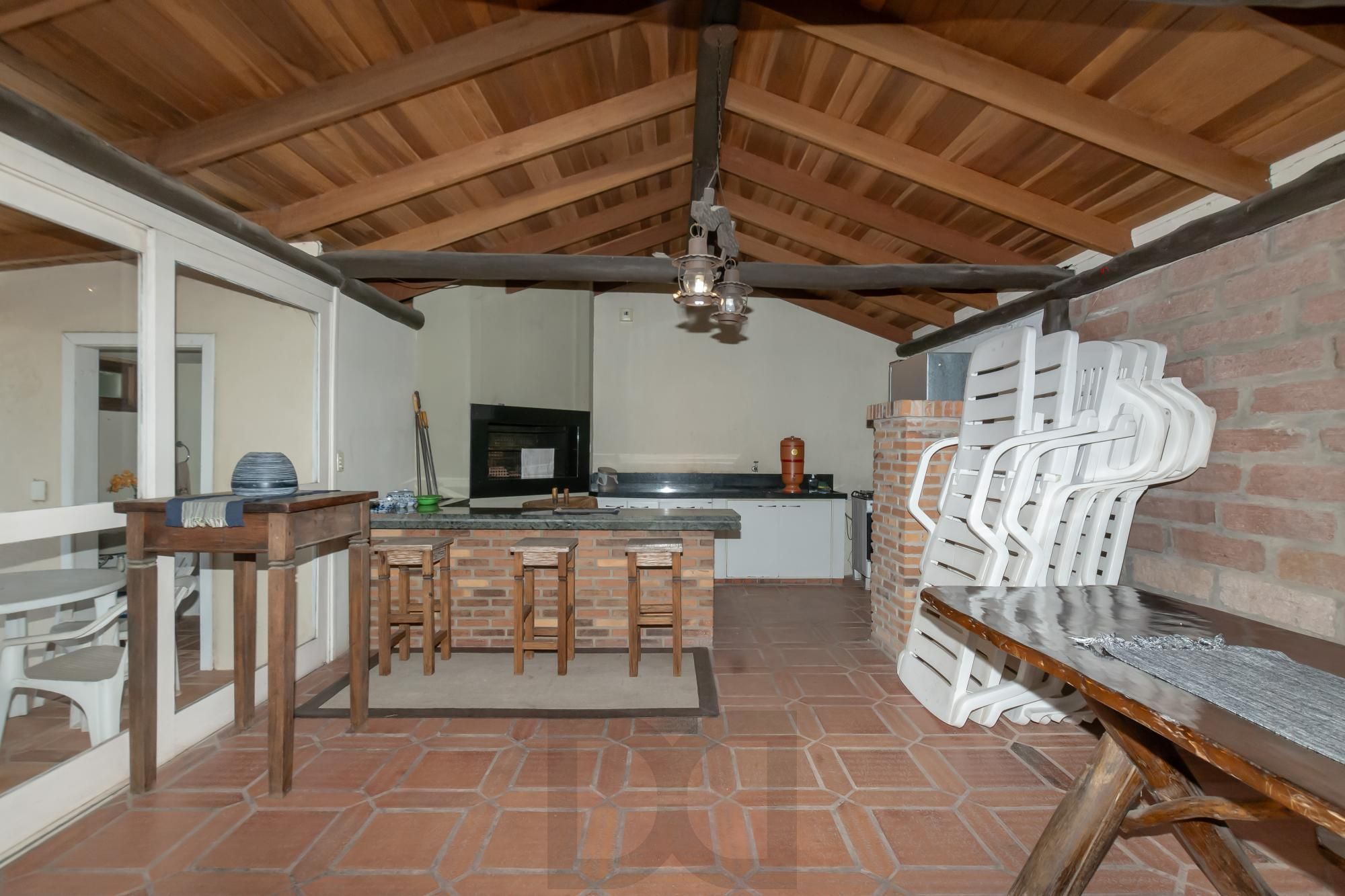 VENDA AMPLO APARTAMENTO RUA CALMA — foto 46