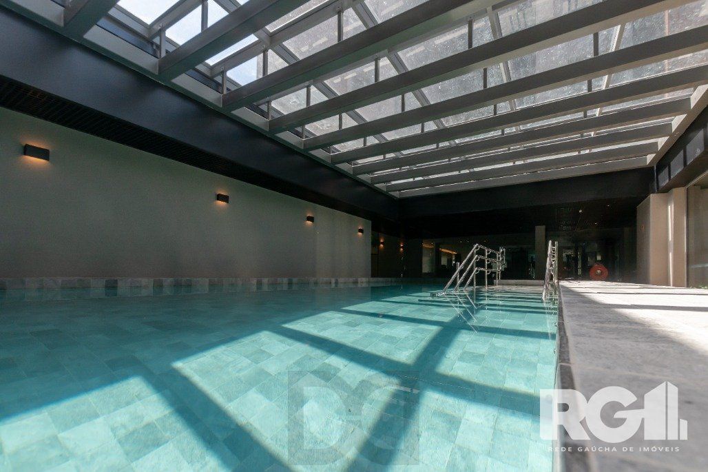 Apartamento com suíte, churrasqueira, vista e uma infraestrutura incrível!! — foto 45