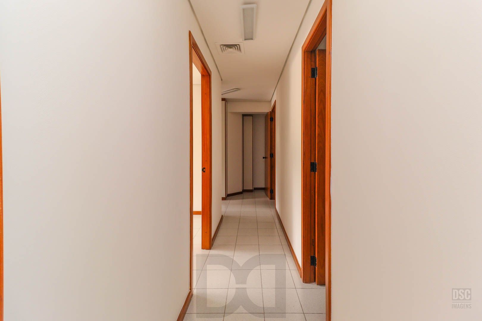 Sala comercial em um ponto excelente da Rua Padre Chagas. — foto 33