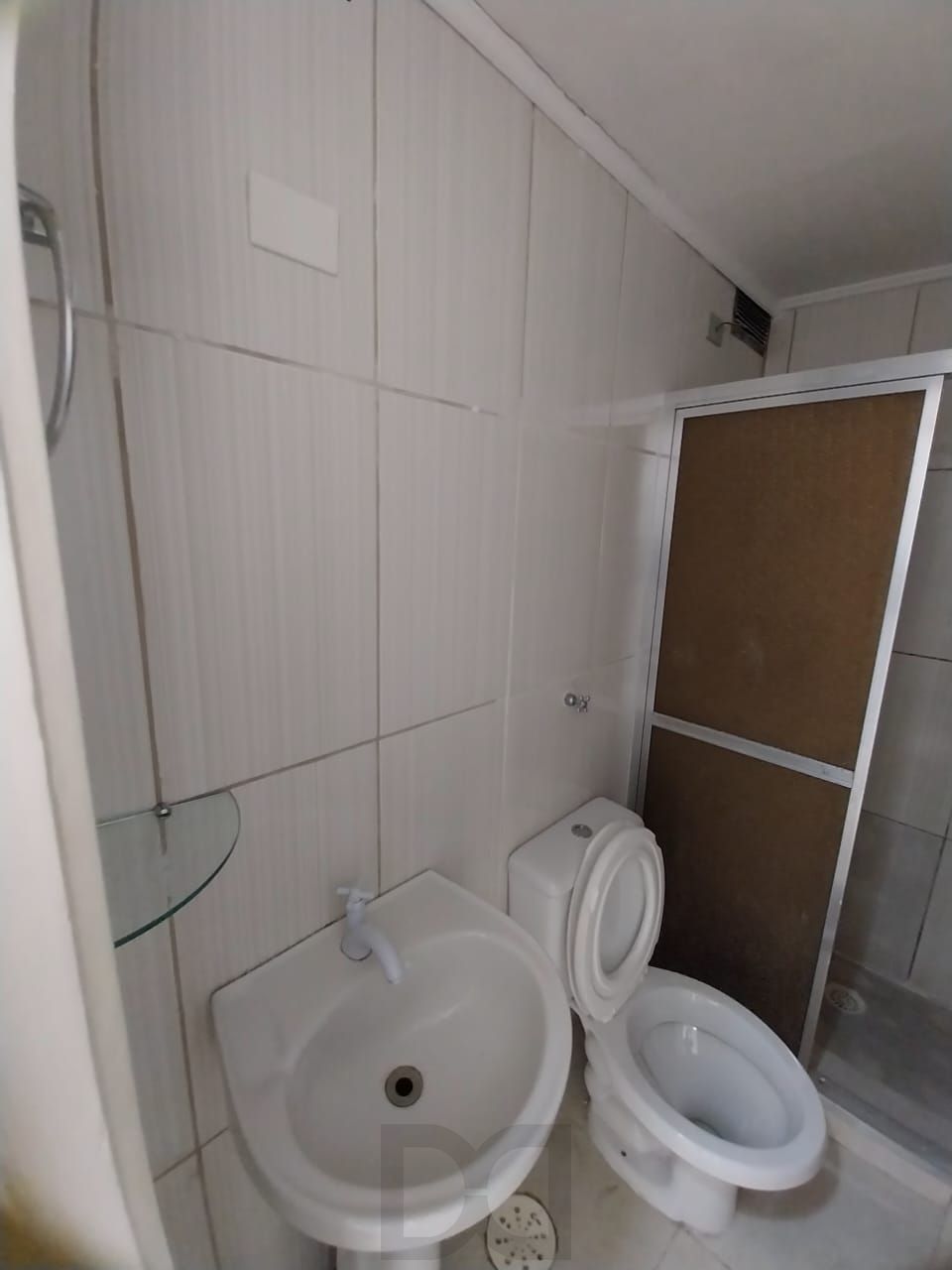 JK na Cidade Baixa, 2 piso, elevador, Preço atrativo. — foto 34