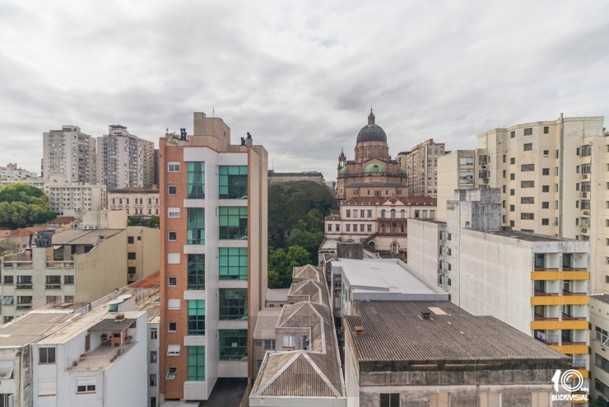 Excelente apartamento, 1D. Centro Histórico, de frente, andar alto. — foto 22