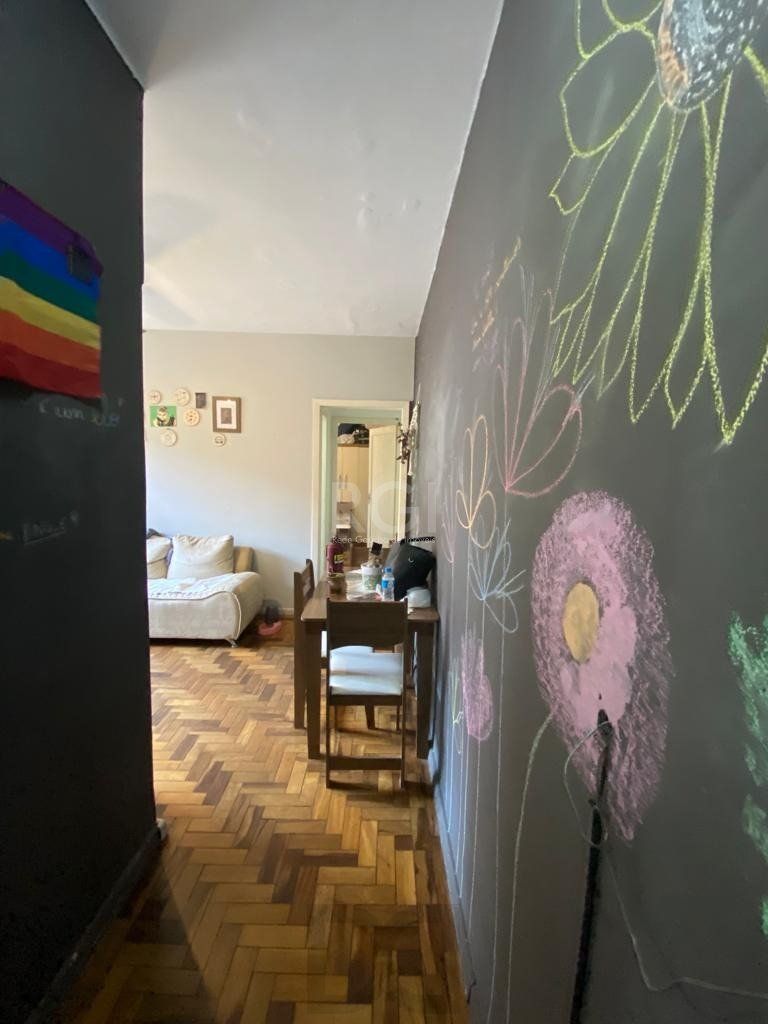 Apartamento 1 Dormitório,na José do Patrocinio, Cidade Baixa / sem elevador — foto 2