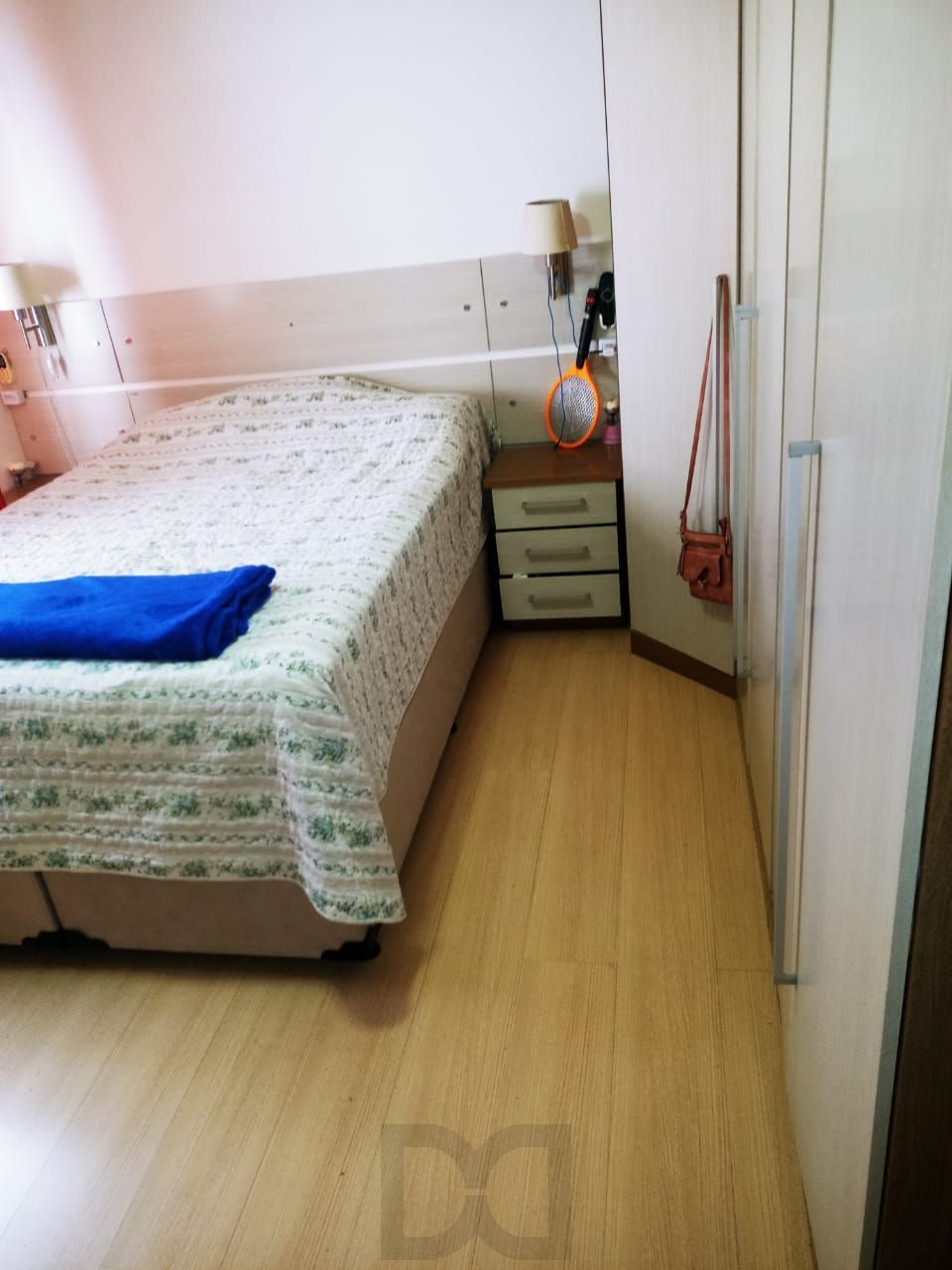 Apartamento com 2 Quartos,com box,no Bairro Humaitá — foto 7