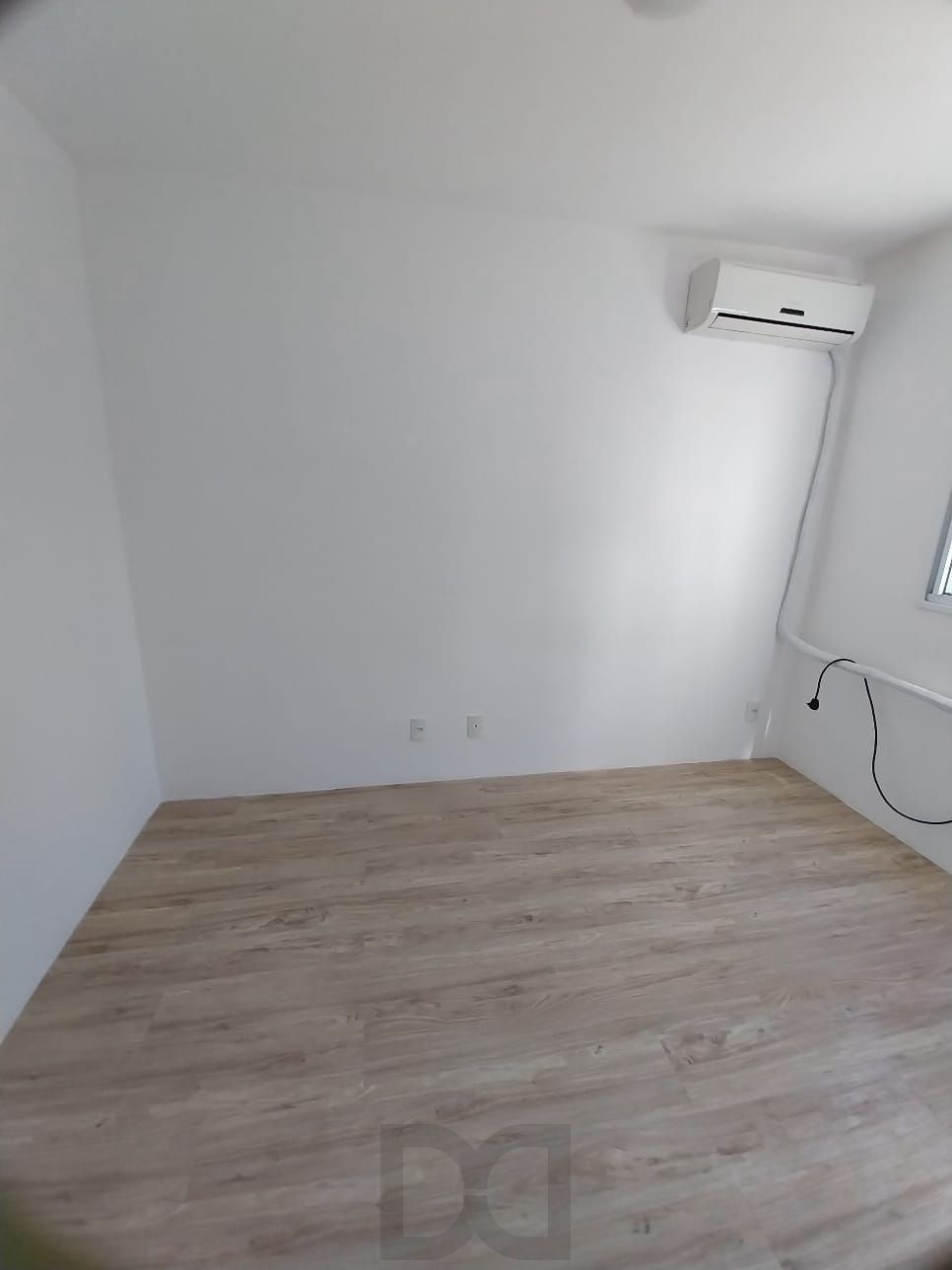 QUARTO CASAL