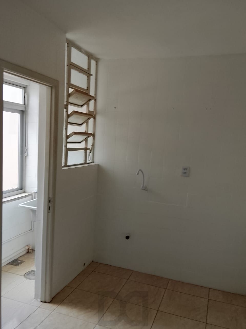 Excelente apto 2 dormitório recém reformado, vaga coberta e fechada - Vila Ipiranga — foto 8