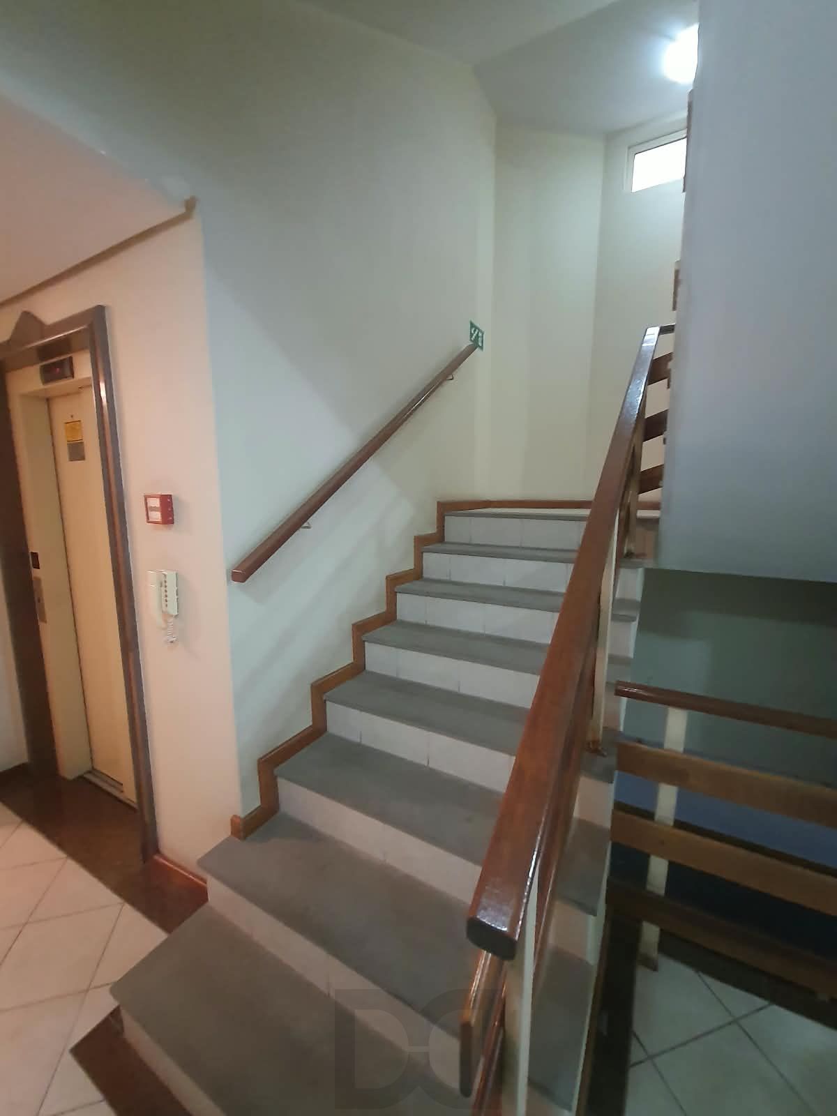 Encantador apto 2D c/sacada, 55 m² no Menino Deus - Porto Alegre — foto 9