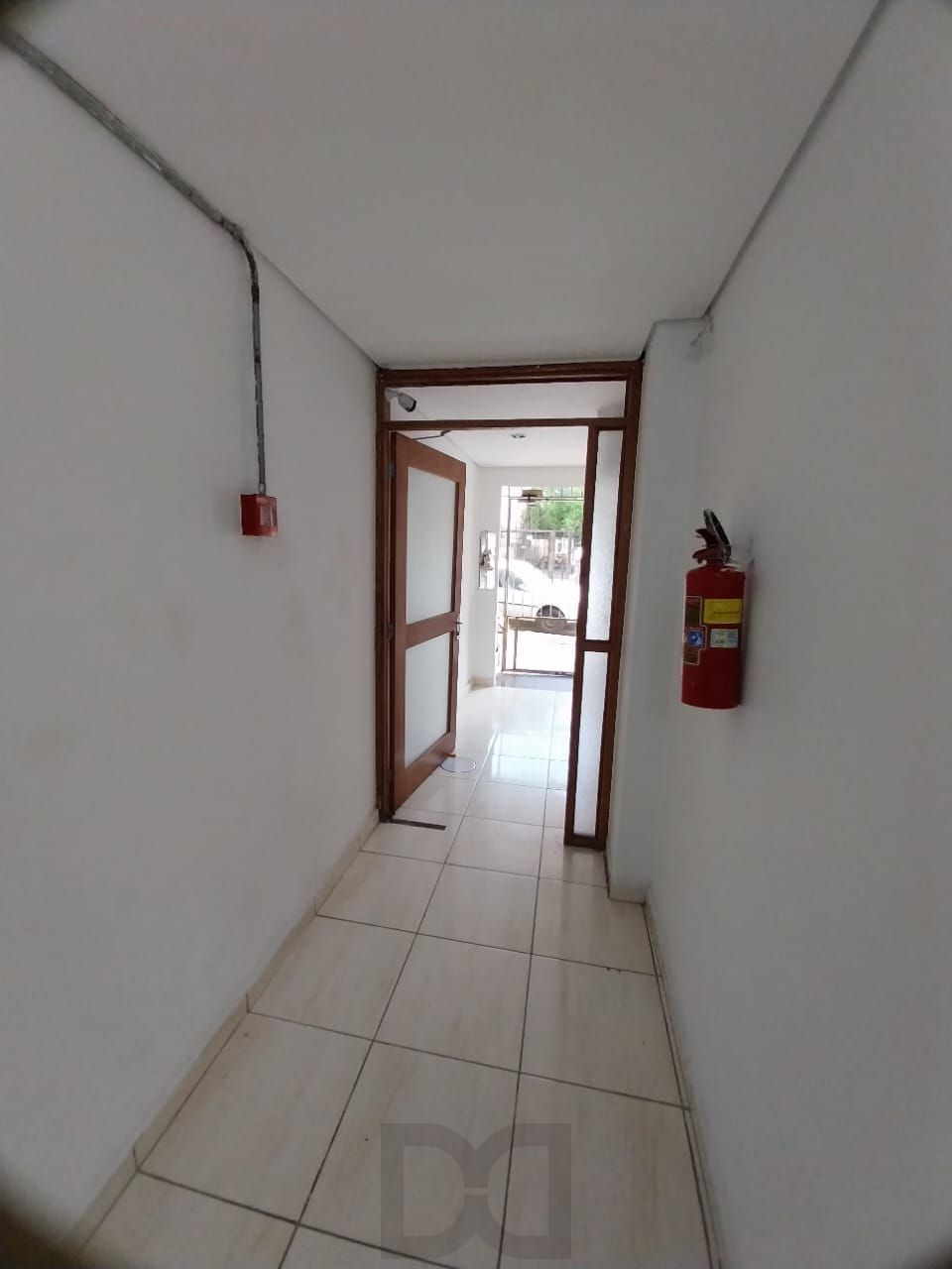 JK na Cidade Baixa, 2 piso, elevador, Preço atrativo. — foto 5