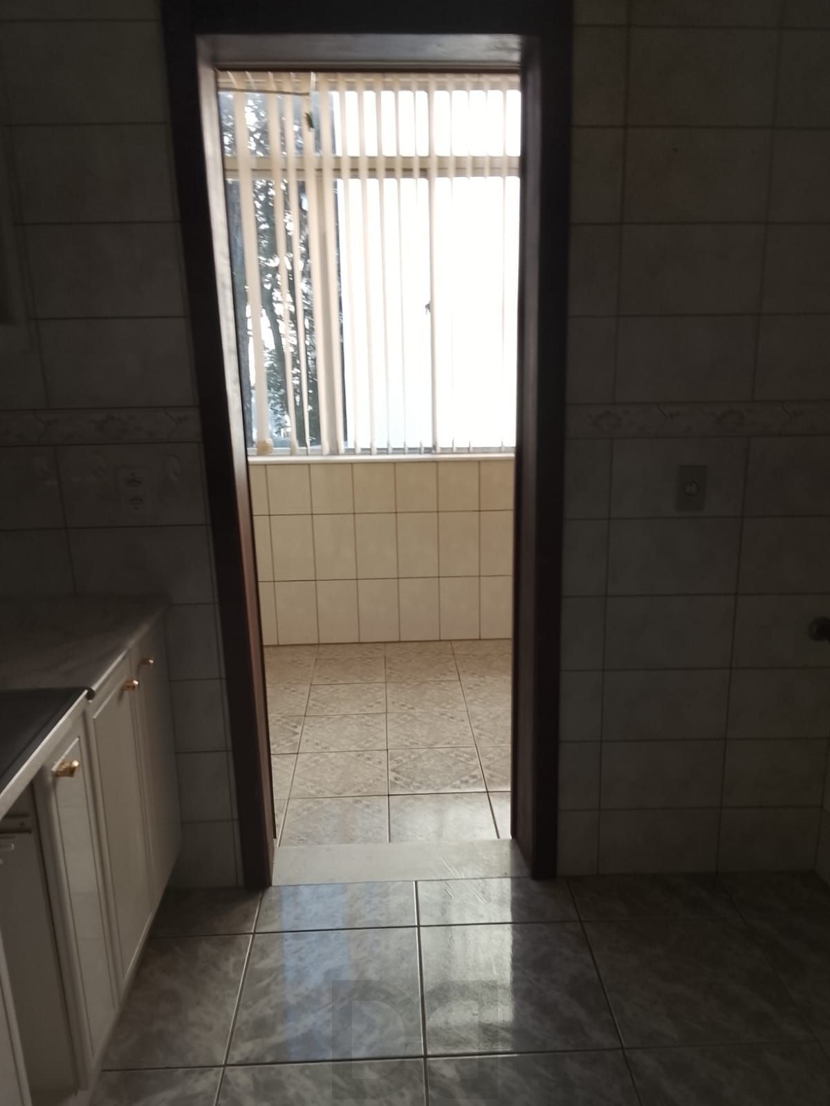 Oportunidade Única! Apartamento Semimobiliado de 3 Quartos e 1 Suíte Região Nobre em Porto Alegre — foto 21