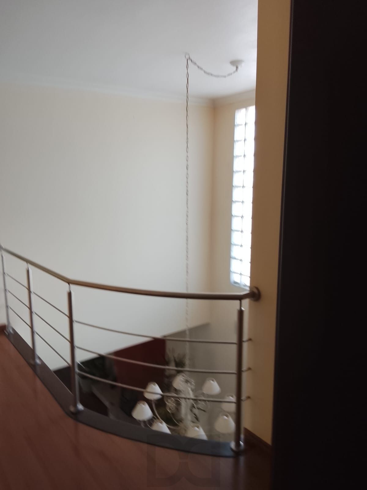 CASA / SOBRADO 5D e 10 vagas 3 Banheiros - Pátio enorme c/ Jacuzi e Pergolado - Living 3 ambientes - Sta Teresa — foto 58