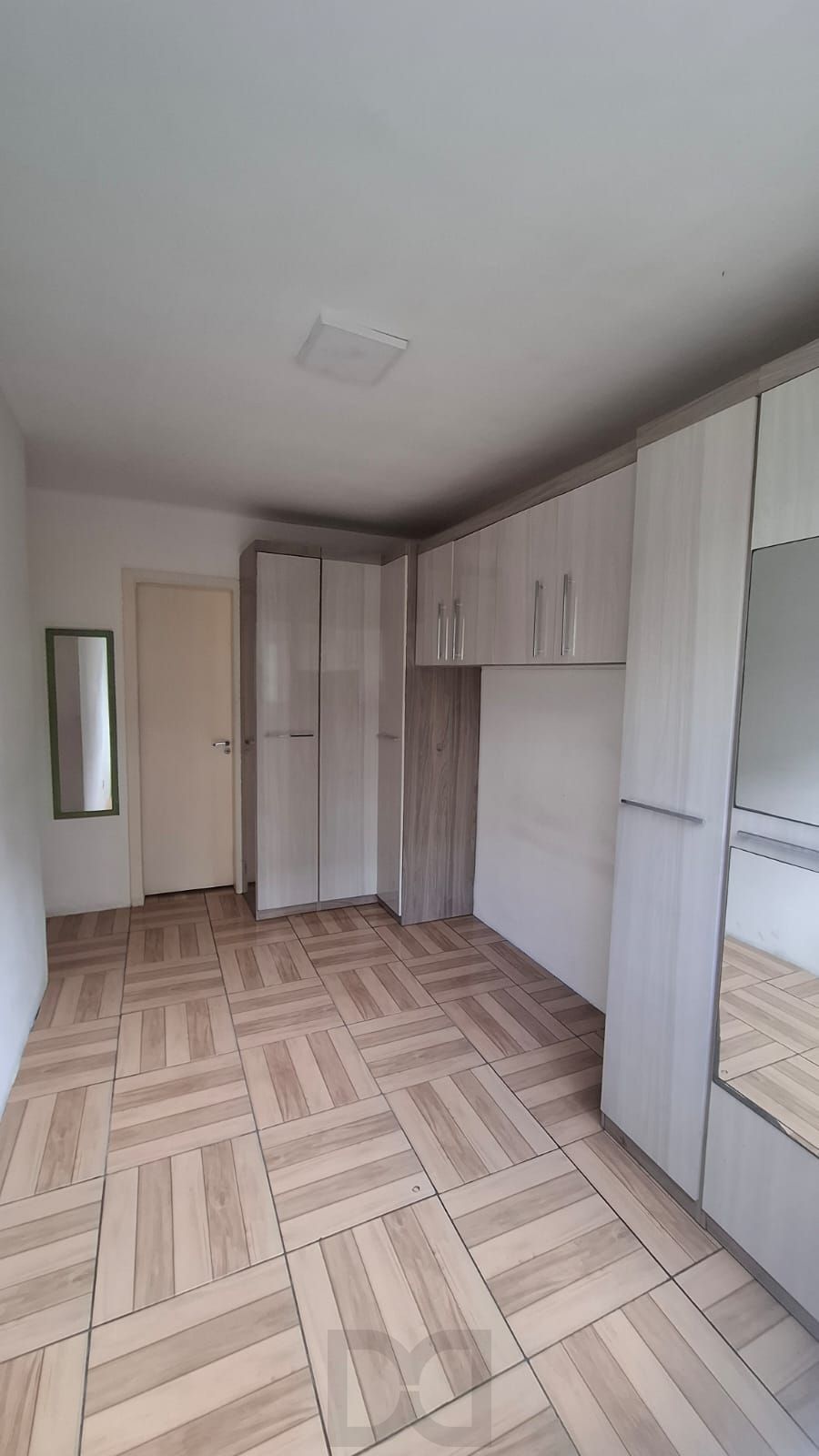 Apto Térreo 2 pátios 2D (1Suíte) - São Sebastião - Porto Alegre — foto 7