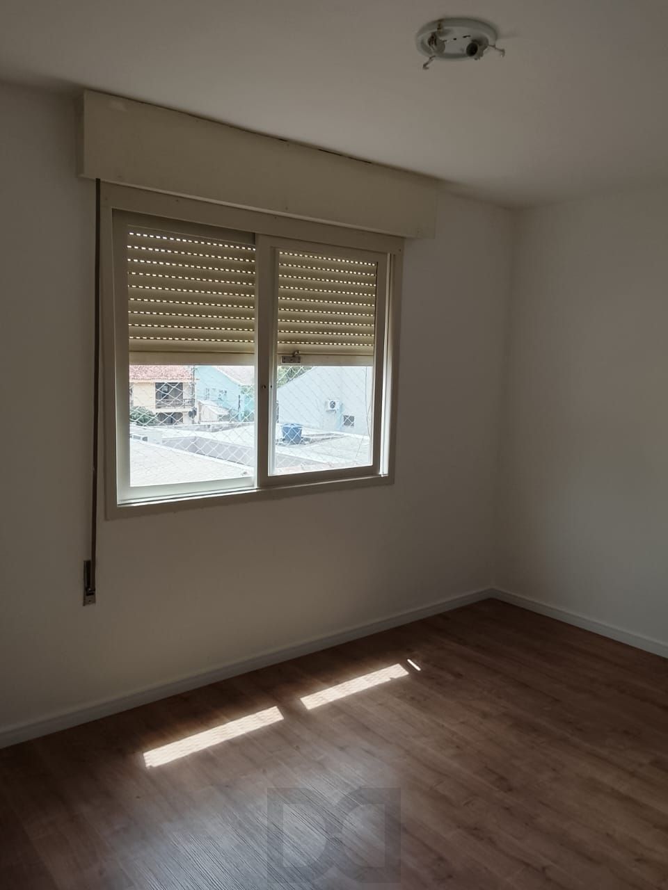 Excelente apto 2 dormitório recém reformado, vaga coberta e fechada - Vila Ipiranga — foto 29