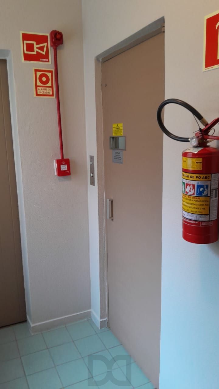 1 quarto,na andré da rocha,com elevador,ótima conservação — foto 21