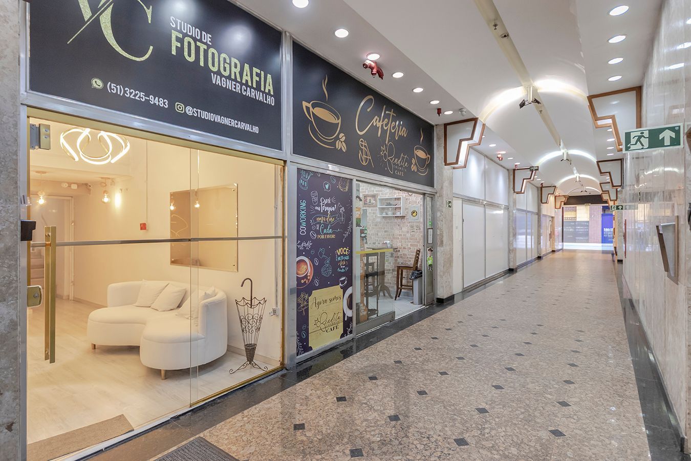 OPORTUNIDADE - Conjunto Comercial, meio andar inteiro com várias salas e salão! — foto 58
