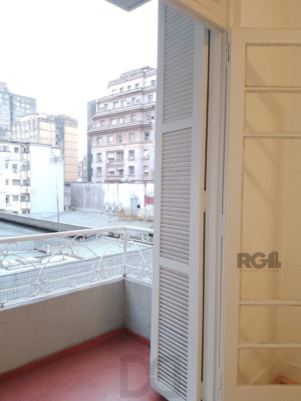 Raridade, apartamento 3 dormitórios,reformado, desocupado,no Centro — foto 3