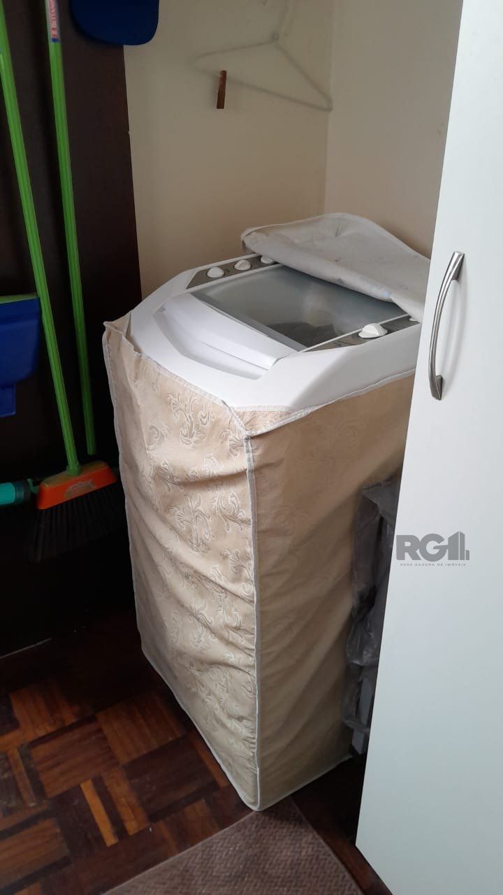 Apartamento 3 quartos, suite, dep de empregada,andar alto,Bairro Centro — foto 17