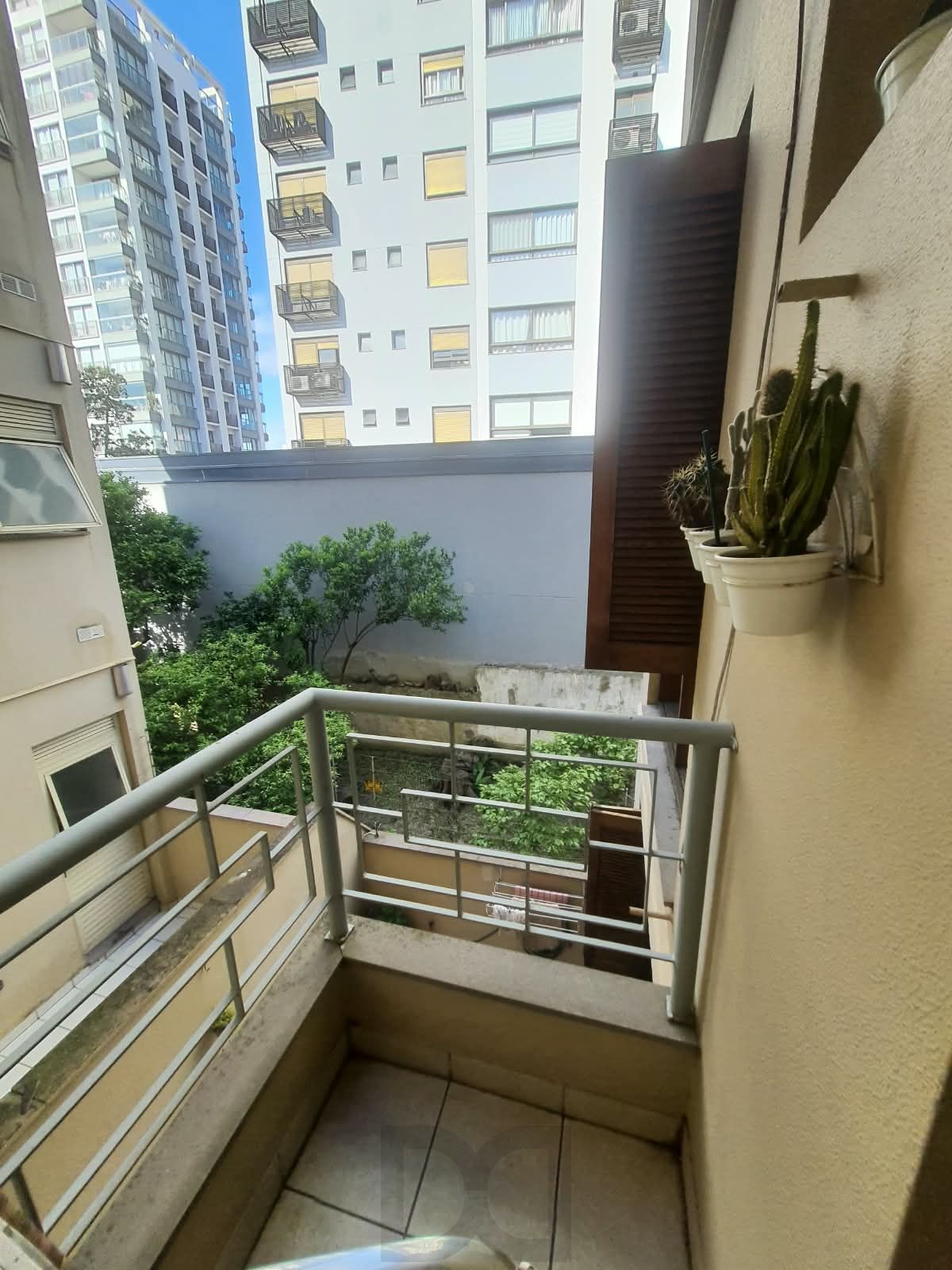Encantador apto 2D c/sacada, 55 m² no Menino Deus - Porto Alegre — foto 17
