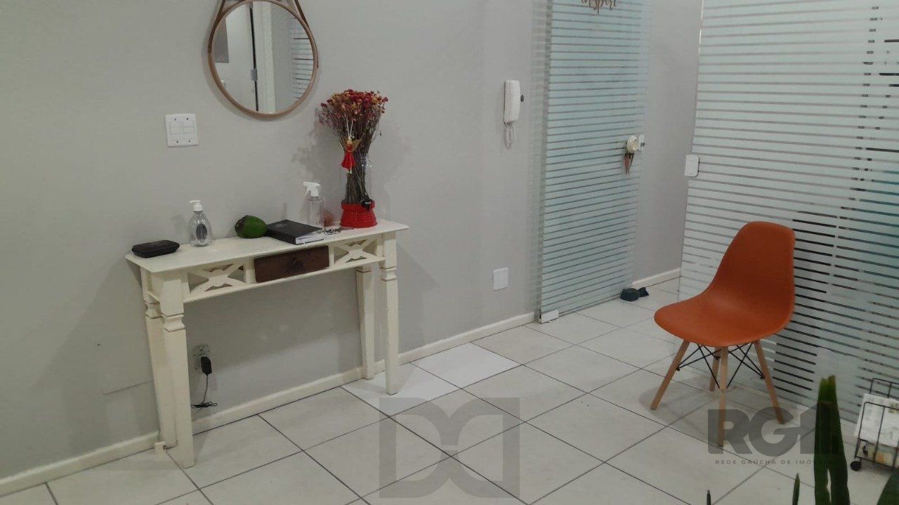 Sala térrea,com 78 m2 de pátio,com 200,98m2,na Lima e Silva — foto 8