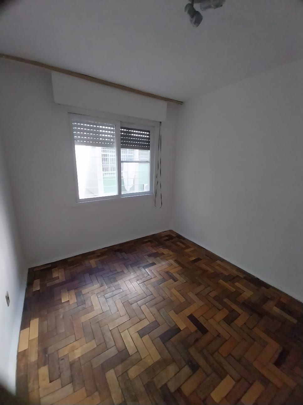 Apto 1D desocupado com BOX no Humaitá P. Alegre, Preço Atrativo — foto 18