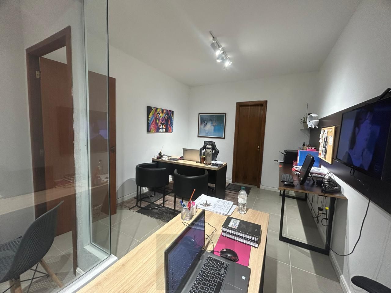 Excelente sala comercial mobiliada na Cidade Baixa - Porto Alegre - — foto 1