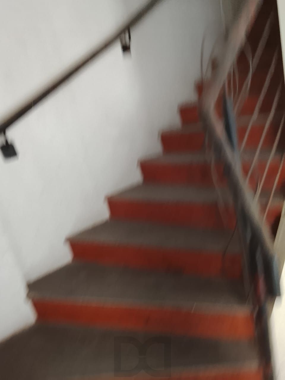 Loja Duplex na Duque de Caxias, desocupada espaço amplo. Preço atrativo. — foto 16
