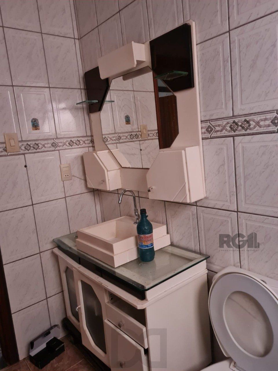 Apartamento à venda no bairro Santa Tereza, em Porto Alegre. Localizado na Rua Orfanotrófio — foto 6