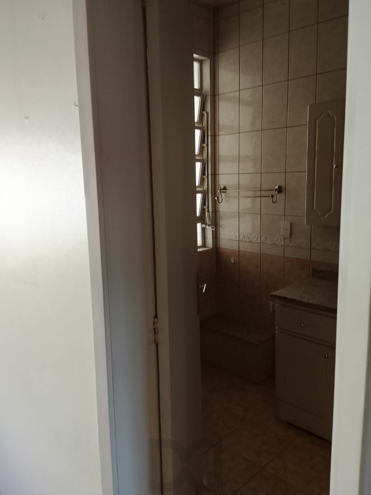 Oportunidade Única! Apartamento Semimobiliado de 3 Quartos e 1 Suíte Região Nobre em Porto Alegre — foto 29