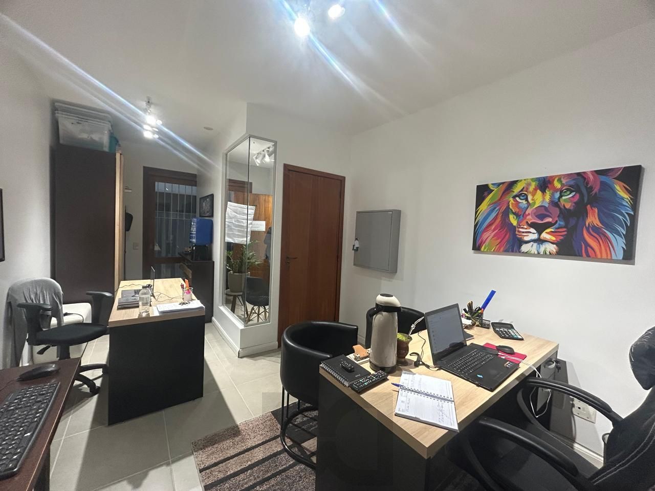 Excelente sala comercial mobiliada na Cidade Baixa - Porto Alegre - — foto 3