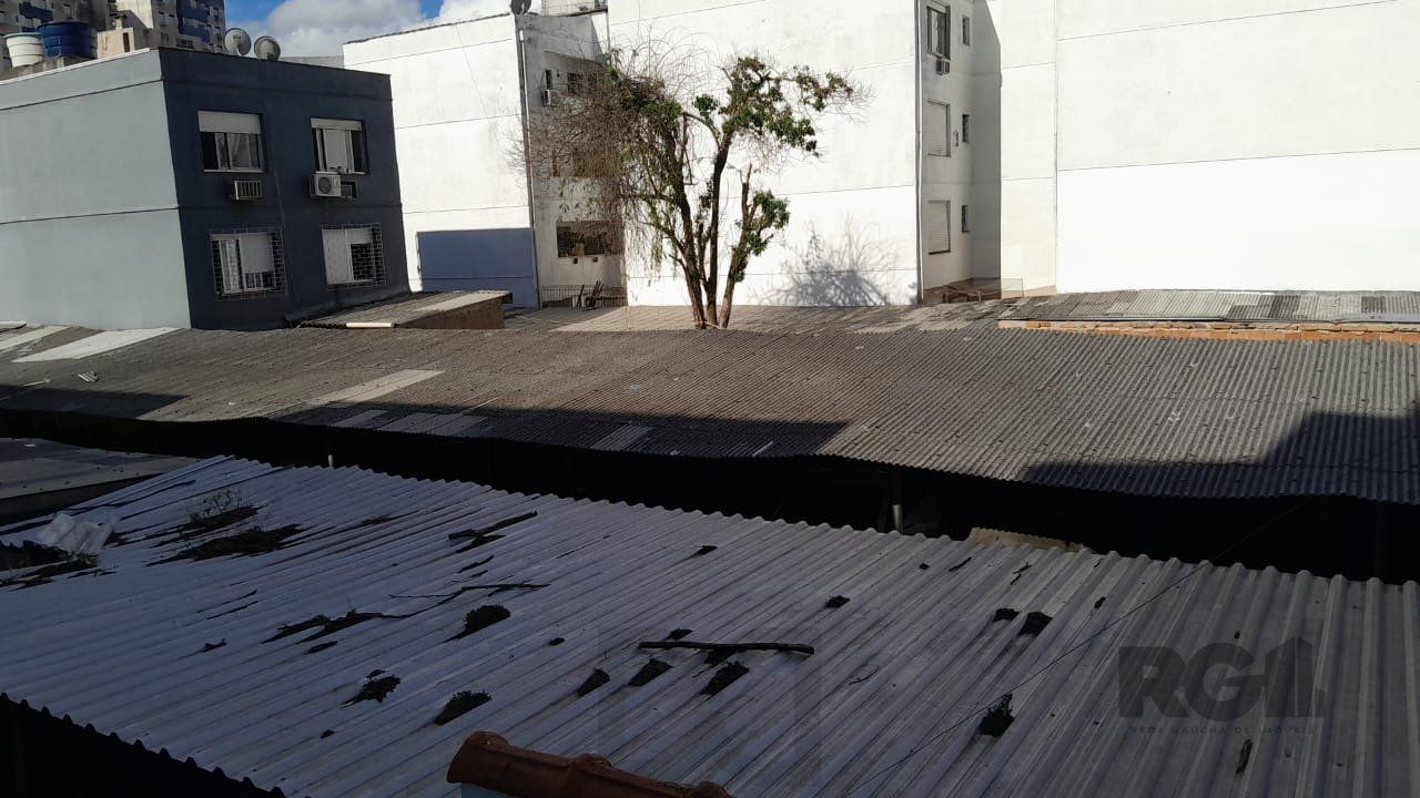 Compre propriedade para fins residenciais e comerciais localizada na rua Joaquim Nabuco — foto 29